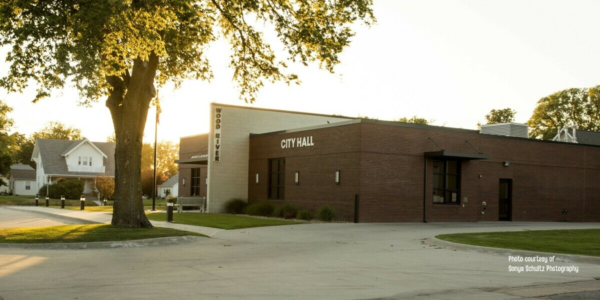 picture of city hall